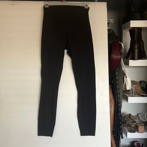 Lulu leggings size 4